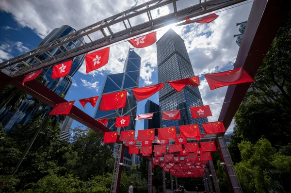 If I Could Tell Every Parent One Thing Before I Leave for Hong Kong… 